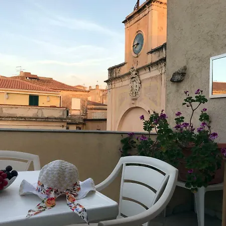 Il Terrazzo In Centro Apartment *